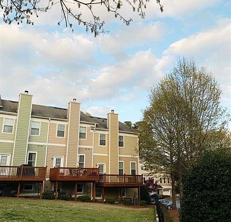 2nd image of 1936 Sterling Oaks Cir #50