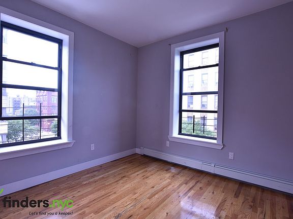 3rd image of 216 E 175th St #2T
