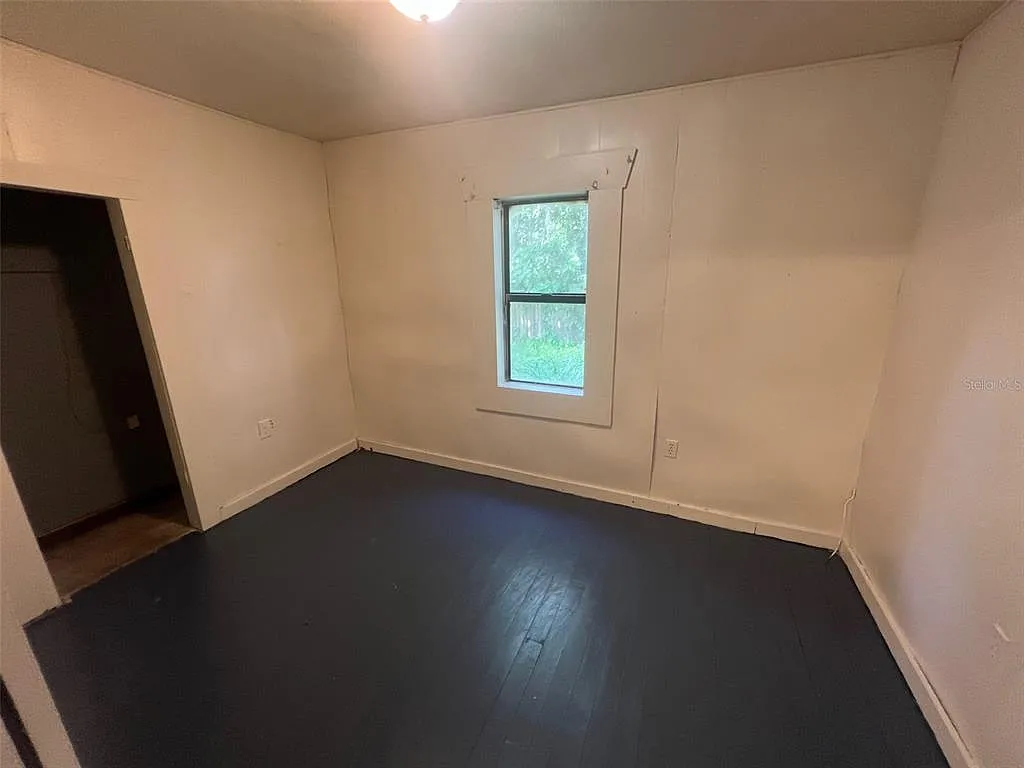 1290 Henson Ln — Photo 4