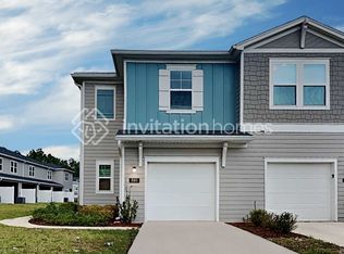 590 Cherry Ridge Dr, Orange Park, FL 32065