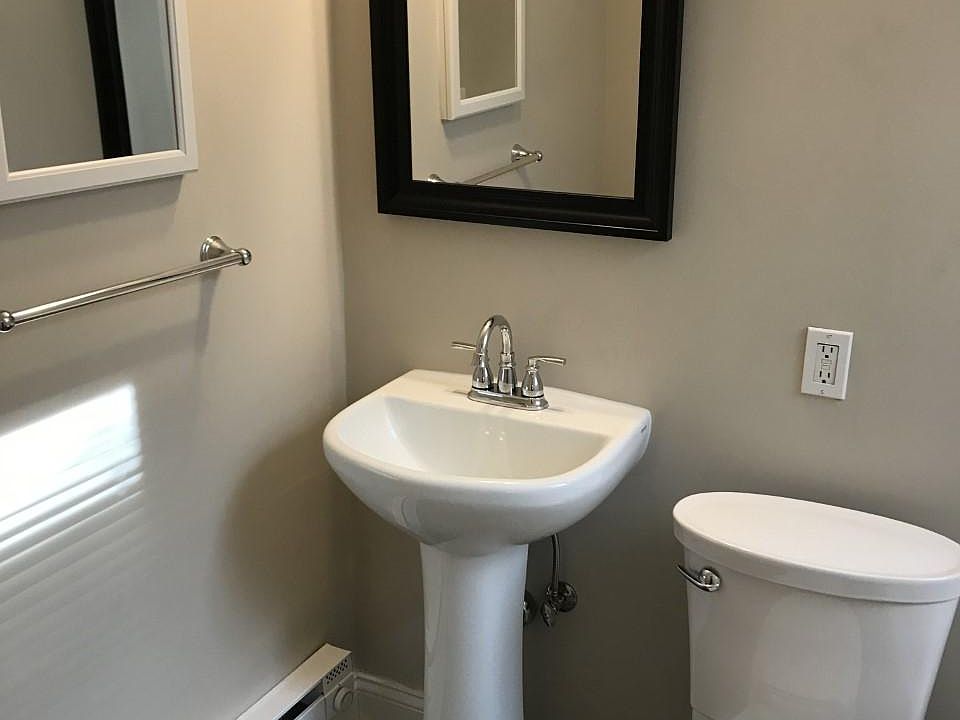 2nd image of 4215 Nicollet Ave #10