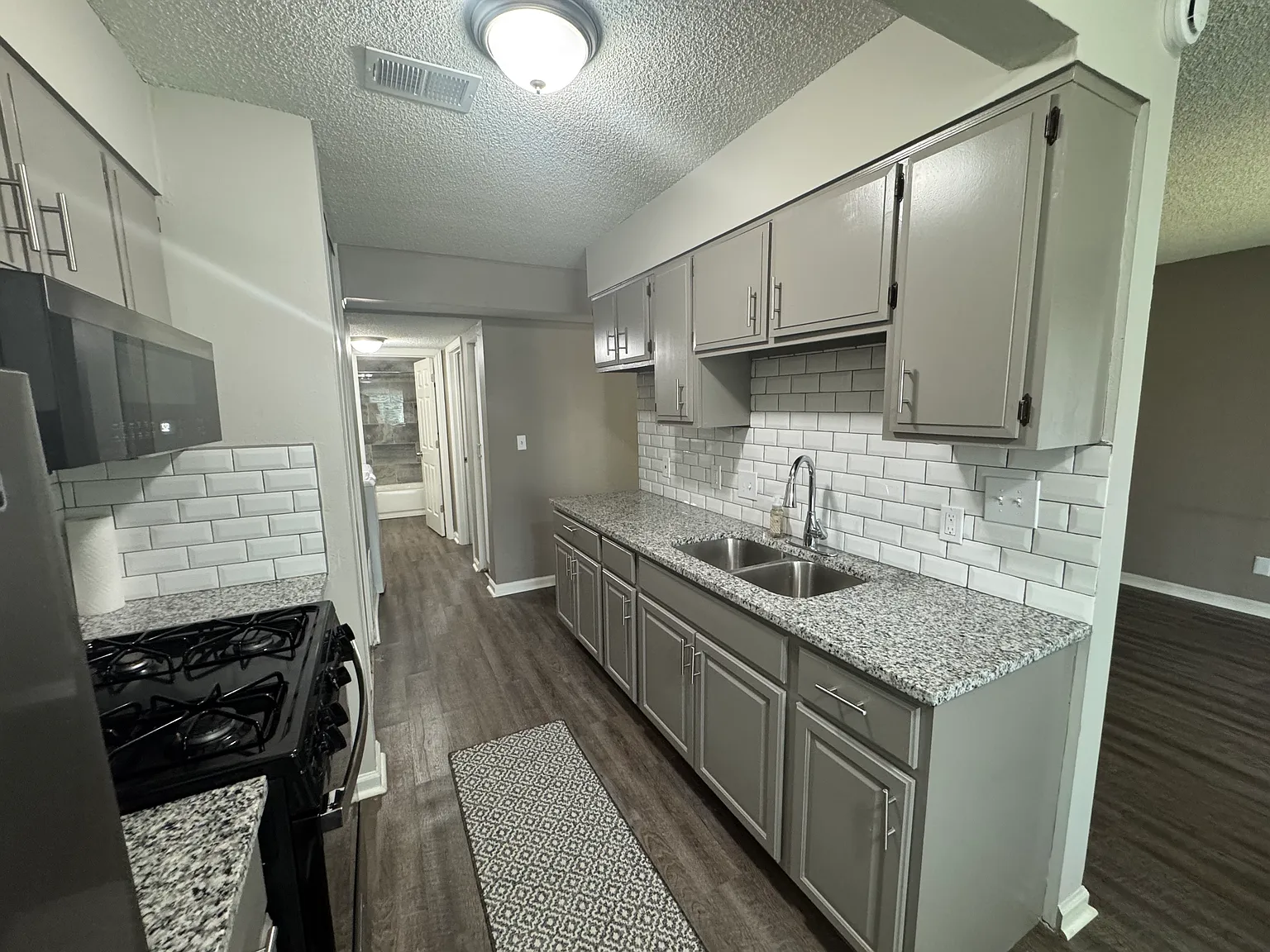 1 bed, 659 sqft, $950 — Photo 1