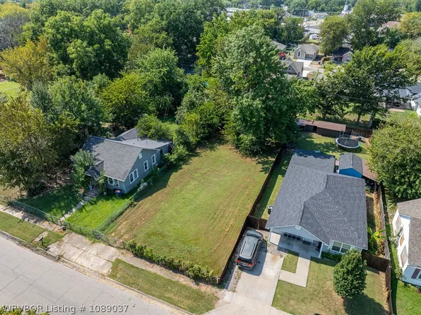 2307 N 29th St, Fort Smith, AR 72904
