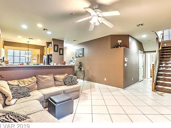 5th image of 533 Coastal Dreams Ave
