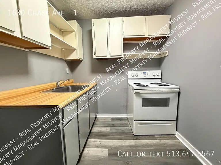 1630 Chase Ave #1 — Photo 3