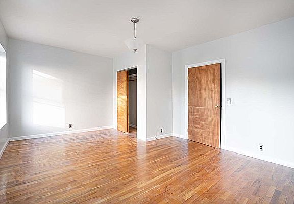 2nd image of 436 E 116th St APT 3A