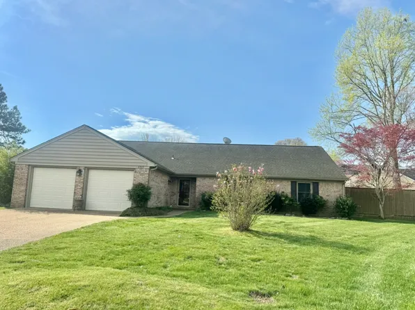 2205 Cutler Rdg, Virginia Beach, VA 23454