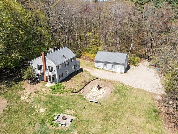 2nd image of 14 Wright Rd