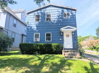 39 Arbutus St, Rochester, NY 14609