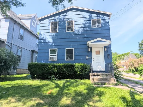 39 Arbutus St, Rochester, NY 14609