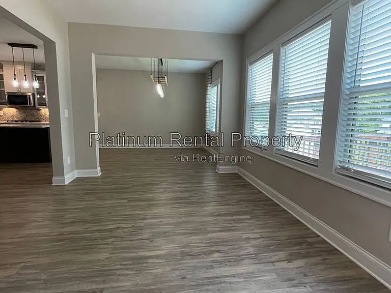 3215 Summerpoint Xing — Photo 78