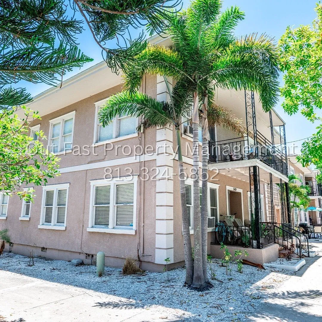 1 bed, 1.0 bath, 650 sqft, $1,450 — Photo 1