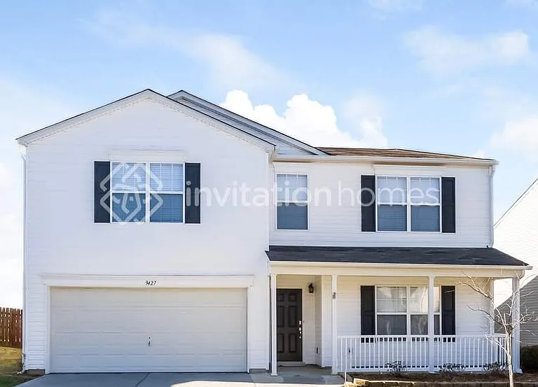 9427 Bayview Pkwy — Photo 1