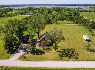 116 Pine Ridge Rd, Melrose, IA 52569