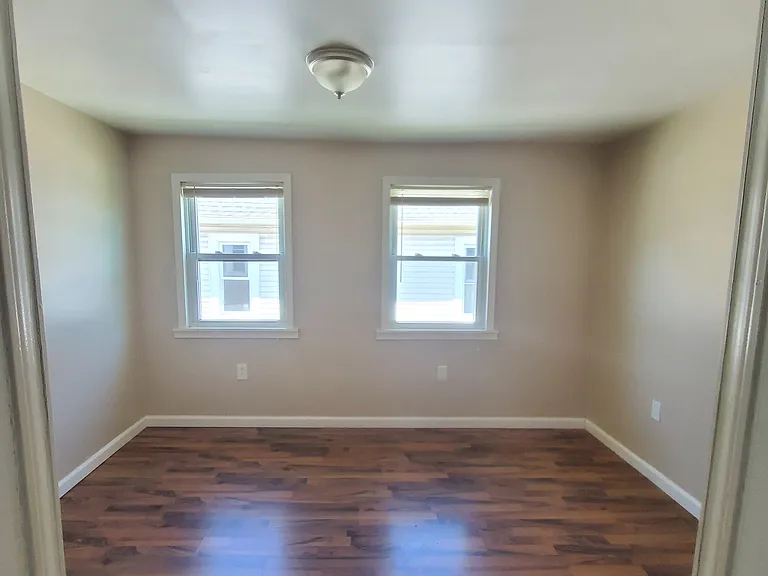 809 Eagle St #2 — Photo 18