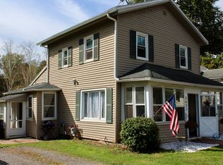 3432 Warners Rd, Camillus, NY 13031