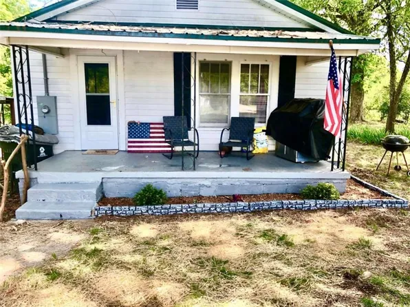 103 Watts Rd, Cedartown, GA 30125