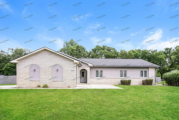 7717 Long Branch Dr