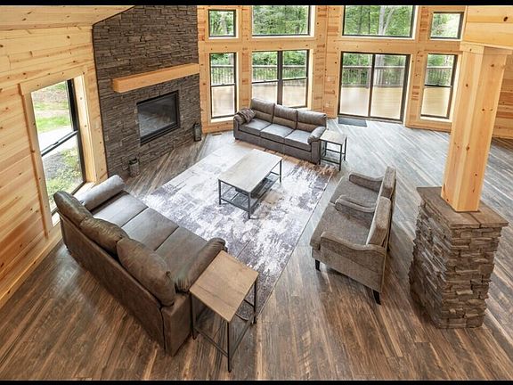 4th image of 5811 Township Road 250