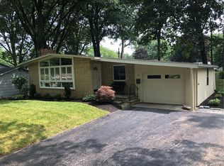 66 Wendover Rd, Rochester, NY 14610