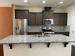 8533 Sharonbrook Dr, Charlotte, NC 28210