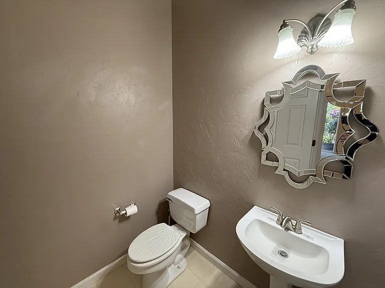 342 Mission Serra Ter — Photo 11