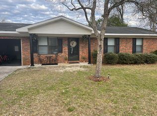 1113 Camellia Cir, Adel, GA 31620