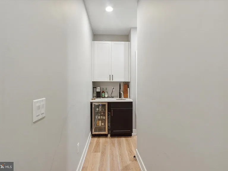 1500 N Myrtlewood St — Photo 12