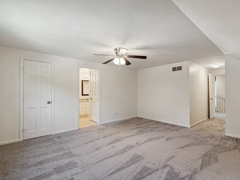 2410 Wealdstone Rd — Photo 45
