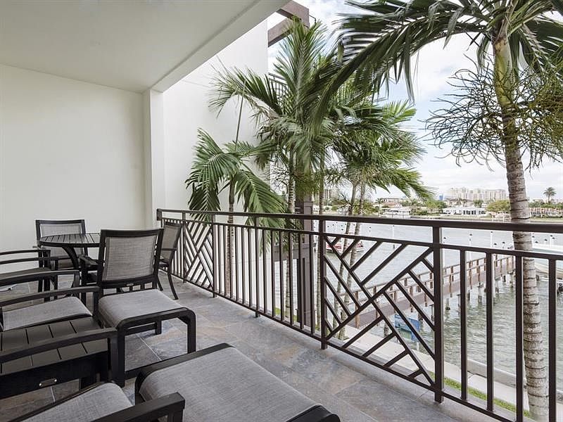 1st image of 164 Brightwater Dr #5