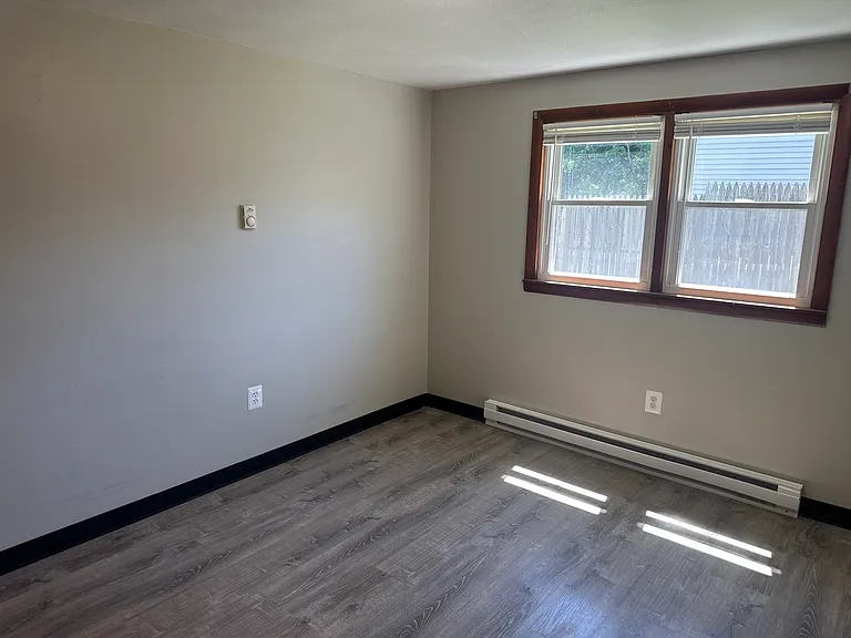 49 North St #5 — Photo 7