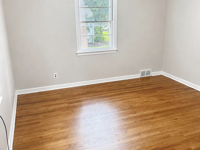 22 Springbrook Rd — Photo 23