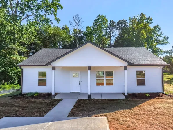 195 Kennedy Estates Rd, Carrollton, GA 30116