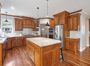 6327 Cypress Ln N, Maple Grove, MN 55369