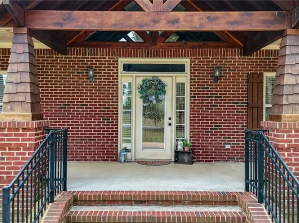 367 Big Pond Rd, Taylorsville, GA 30178