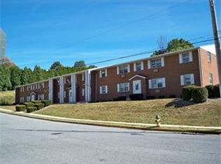 6 Orchard Hills Dr APT A, Boyertown, PA 19512