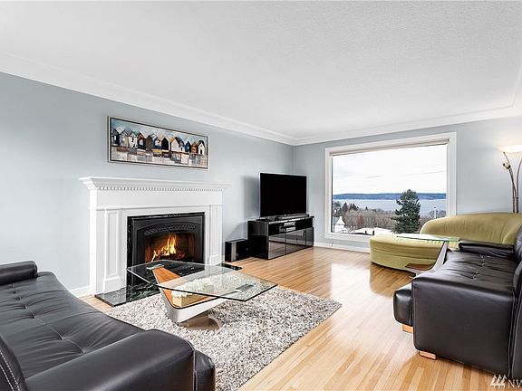 4th image of 3225 N 30th St