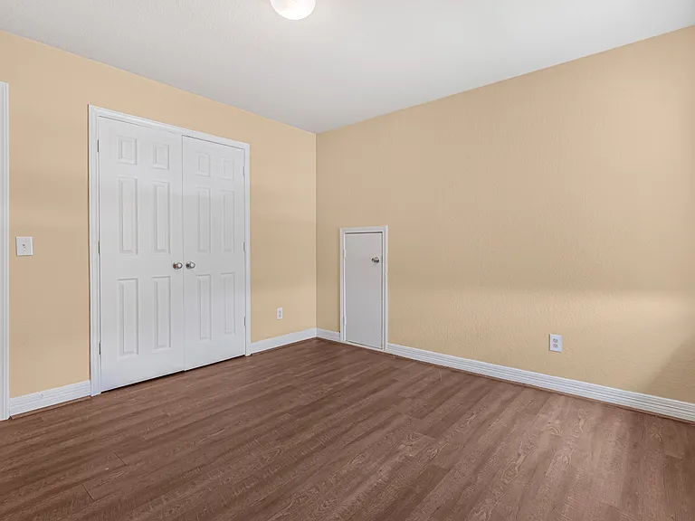 5488 Devonwood St — Photo 23