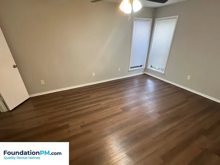 3945 Macon Road - 7 — Photo 9