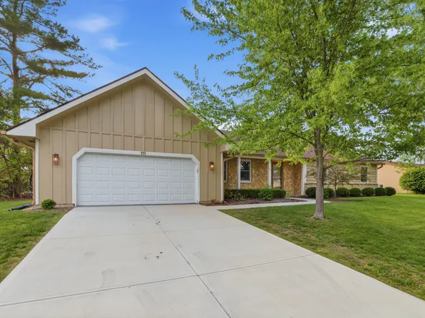 111 Glenwood Ln, Fishers, IN 46038