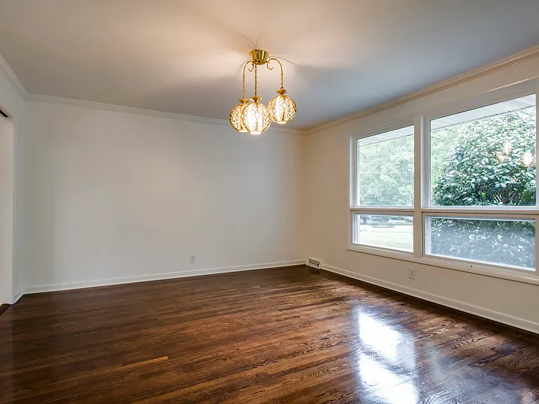 1793 Tyne Blvd — Photo 6