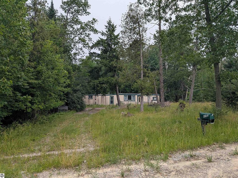 1st image of 4192 Highbanks Dr