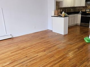 145-31 Lakewood Ave, Jamaica, NY 11435