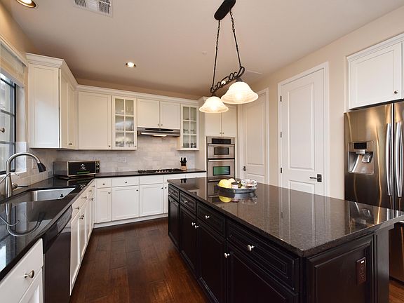5th image of 18650 N Thompson Peak Pkwy APT 1011