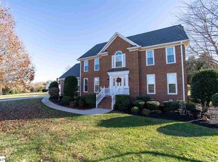 9 Silver Ridge Ct, Greer, SC 29651