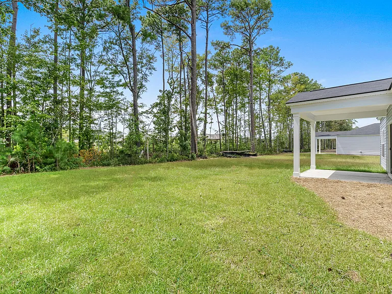 1039 Harbor Dr — Photo 4