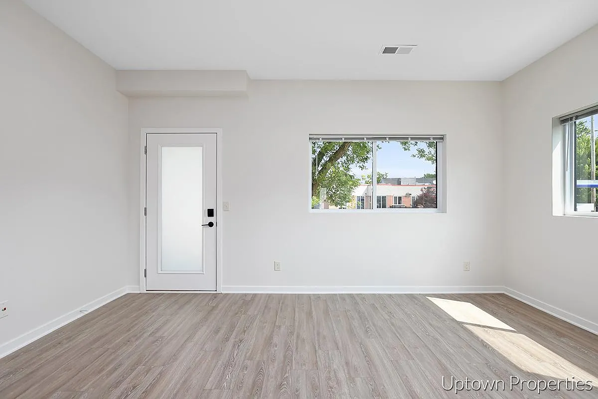 810 Fulton St W - Ste 106 — Photo 3