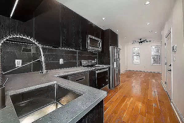 1st image of 465 7th Ave #1R