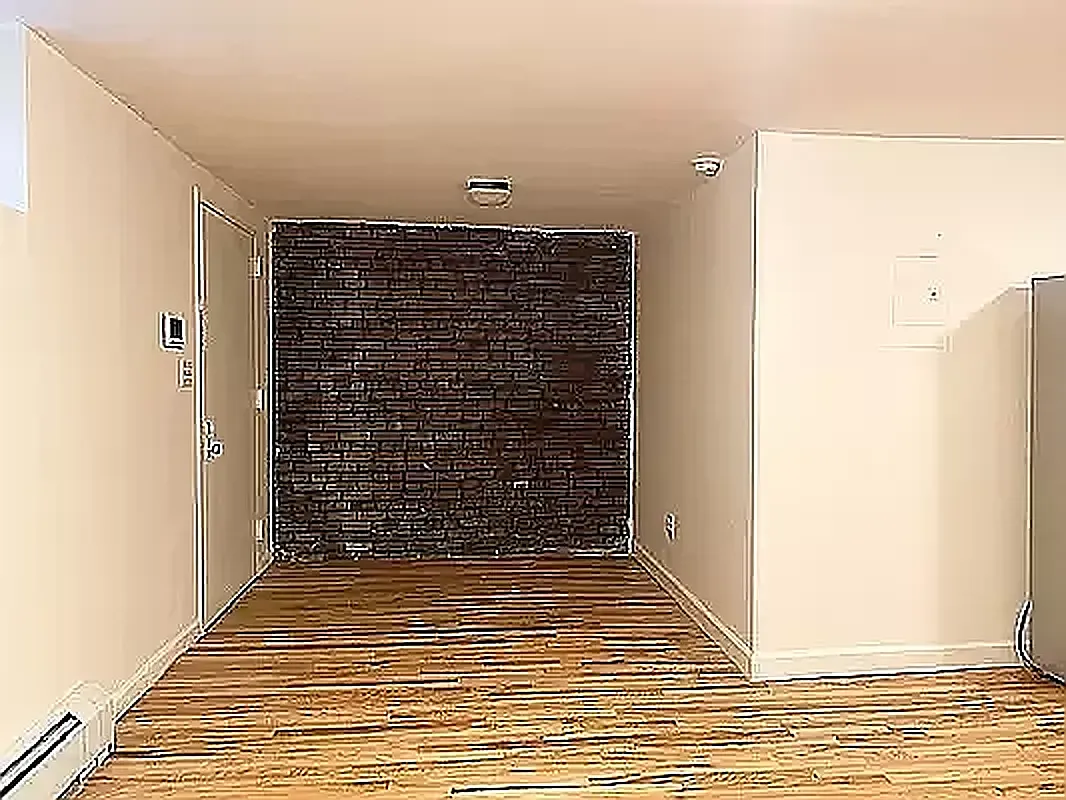 404 Clinton Avenue — Photo 4