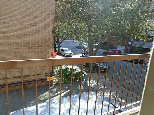 Rented by 18 REALTY | media 48